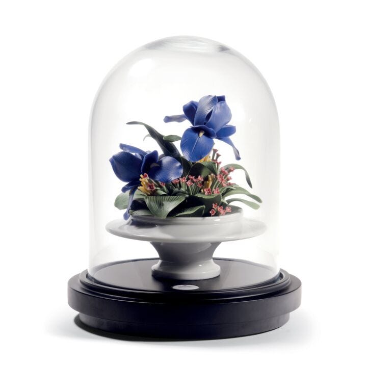 Iris Centerpiece by Lladró