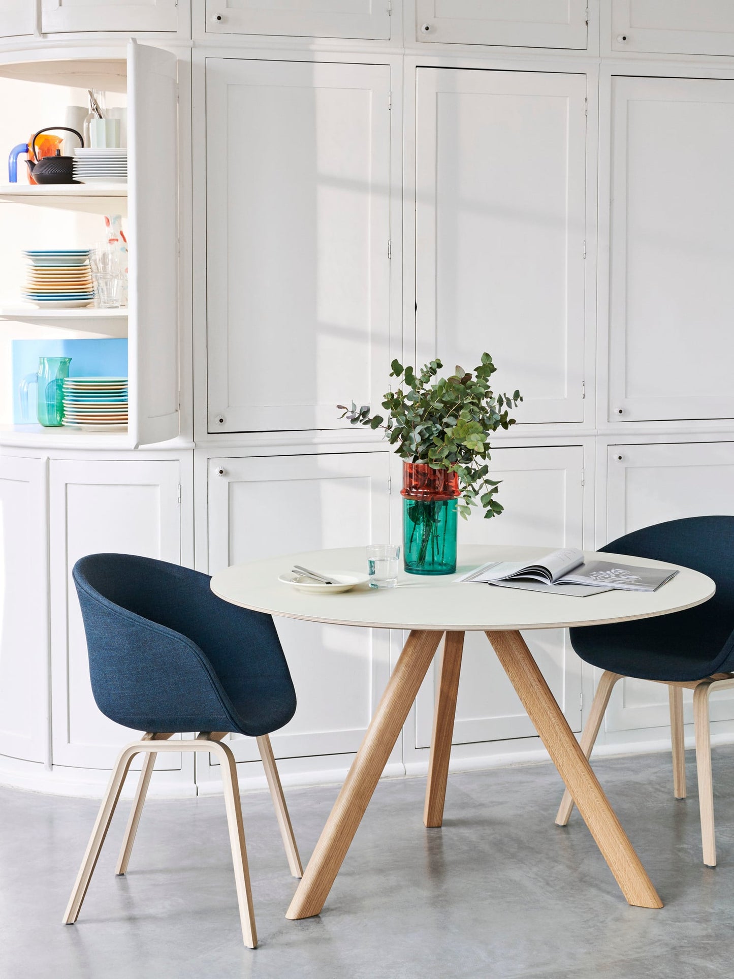 CPH20 2.0 table, 120 cm, lacquered oak - white laminate