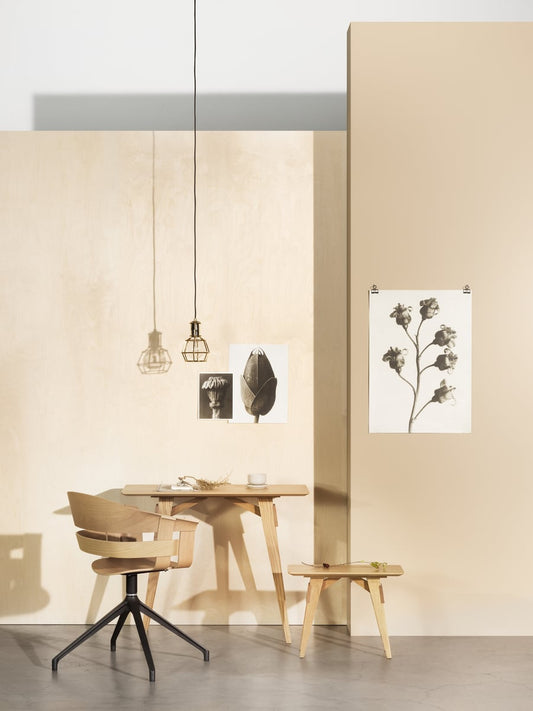 Arco side table, oak
