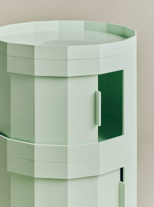 Facet cabinet 110, incl. feet and castors, soft mint