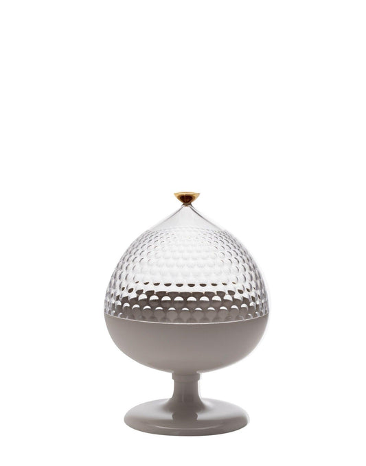 Pumo Centerpiece.