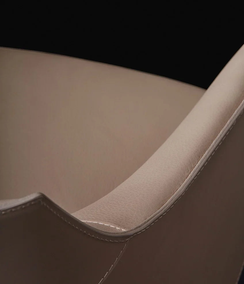 STANFORD Lounge Chairs.