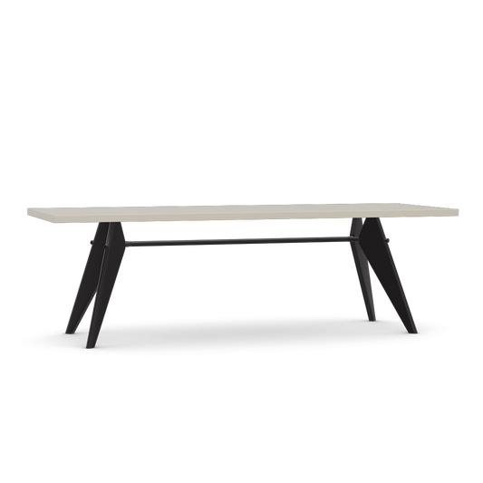EM Table (H 740 x W 900 x L 2400).