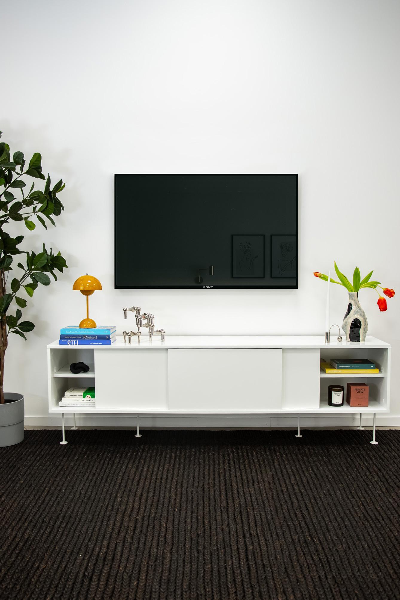 Decotique Vogue TV Bench With Legs 180 White