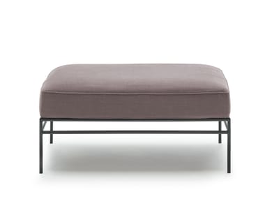MIDDLEWEIGHT - Square fabric pouf (Request Info).