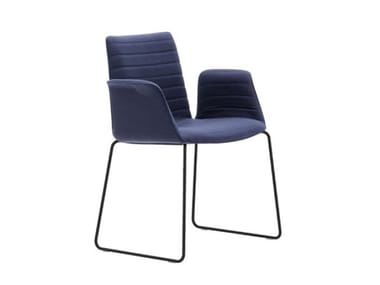 FLEX ARMCHAIR SO1636 - Sled base chair with armrests (Request Info).