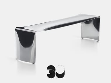 LE BANC - Aluminium bench (Request Info).