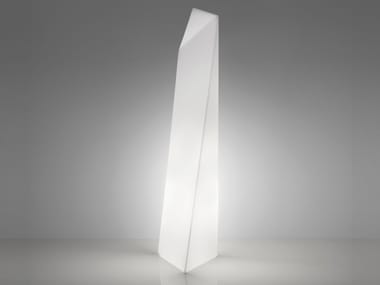 MANHATTAN - Polyethylene floor lamp (Request Info).
