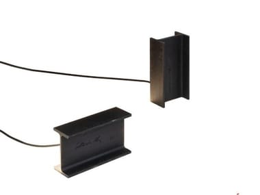 MINI MAIS PLUS QUE CELA JE NE PEUX PAS - LED metal table lamp (Request Info).