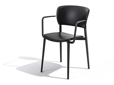 PLY - Stackable polypropylene chair with armrests (Request Info).