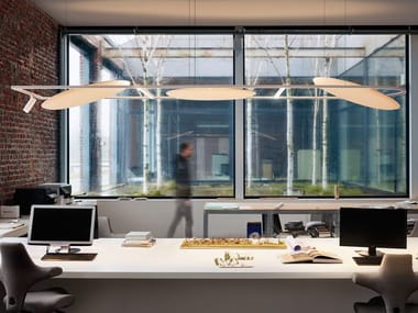 SOLISCAPE - Contemporary style LED metal track-Light (Request Info).