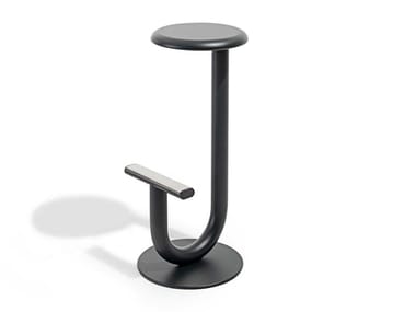 STRONG - High stool with footrest (Request Info).
