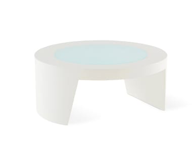 TAO - Round low polyethylene coffee table (Request Info).