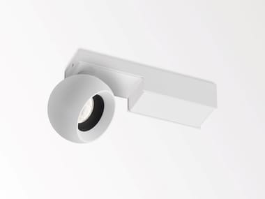 BOWIE ON - LED adjustable ceiling spotlight.