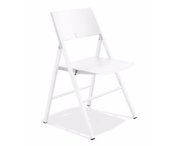 AXA 1025/00 - Folding plastic chair (Request Info).