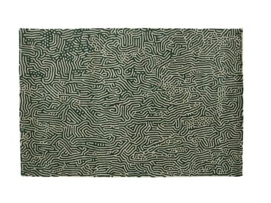 ?CUME - Patterned handmade rectangular wool rug (Request Info).