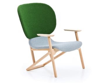 KLARA - Easy chair with armrests (Request Info).