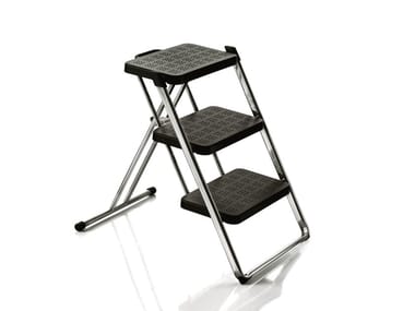 NUOVASTEP - Folding steel step stool (Request Info).