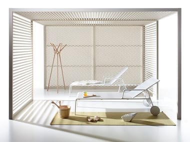 PAVILION L - Freestanding aluminium pergola (Request Info).