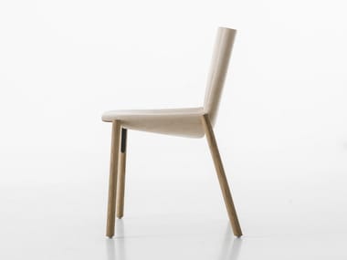 1085 EDITION - Tanned leather chair (Request Info).