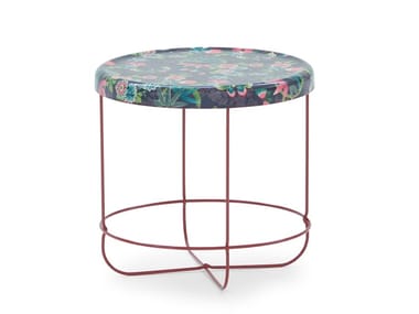 UKIYO - Round resin coffee table with steel base (Request Info).