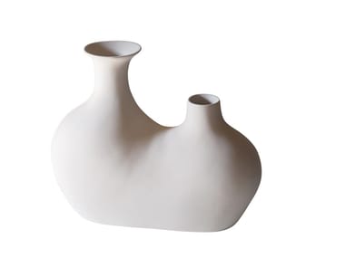 VENUS - Ceramic vase (Request Info).