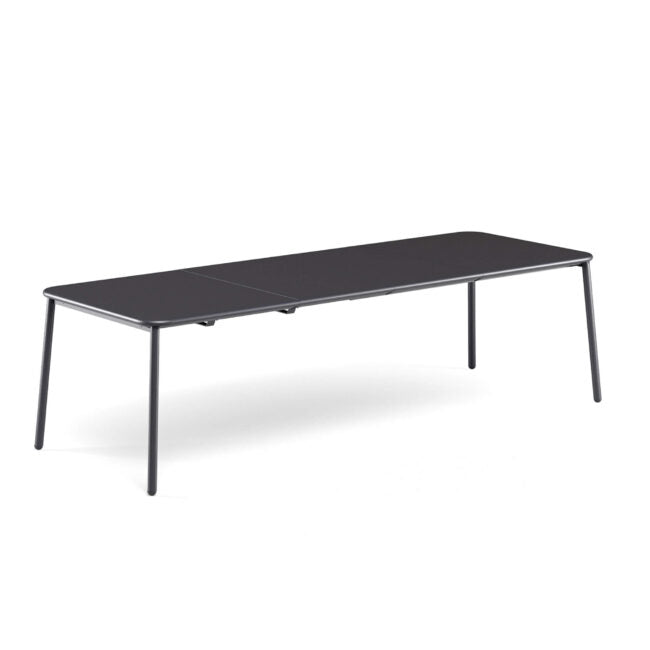 Yard Extendable table with aluminum top (Request Info).