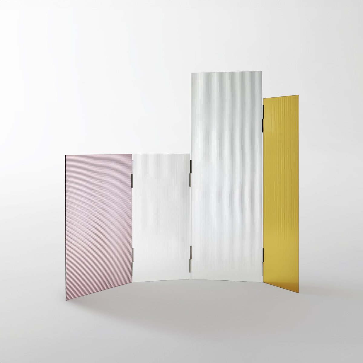 RAYURES - Modular Crystal Screen.