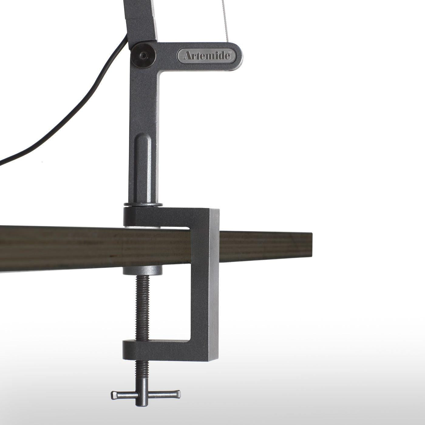 Demetra Table Base.
