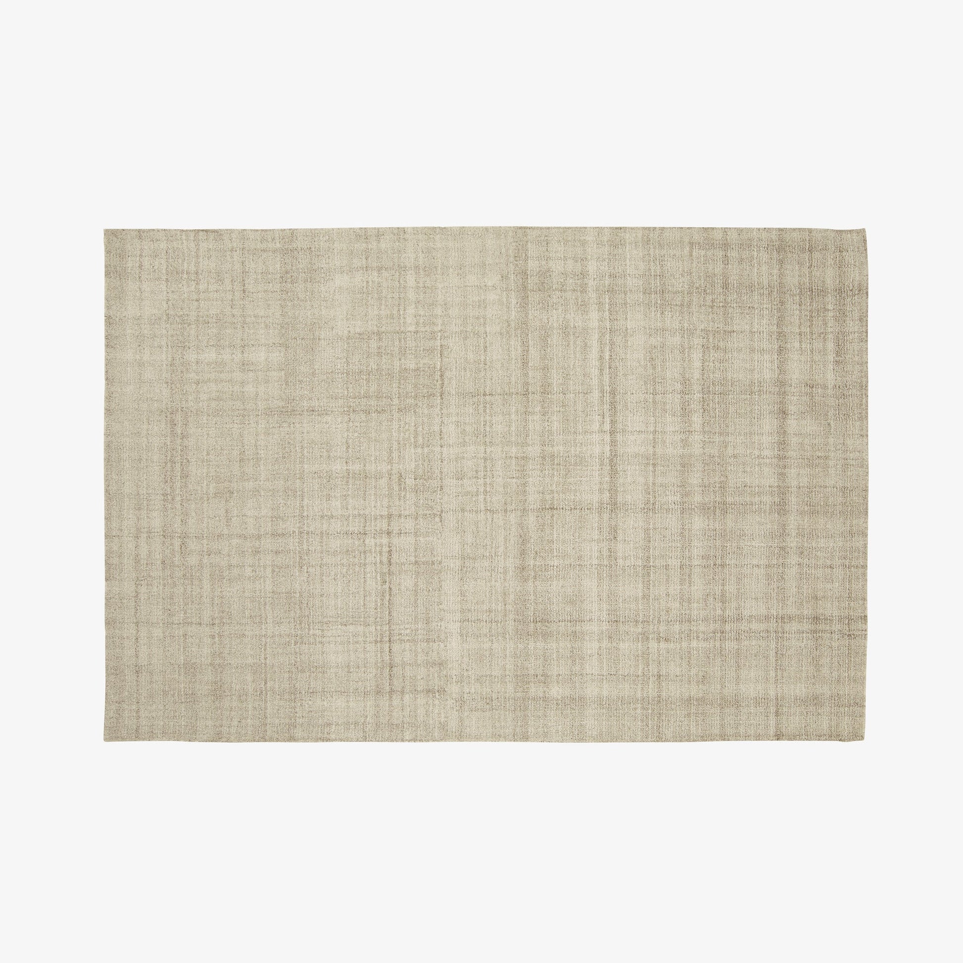 FIBER WOOD - Solid-color handmade rectangular Lyocell rug.