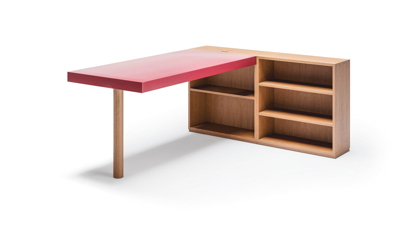 LC16 Bureau desk (office desk)
