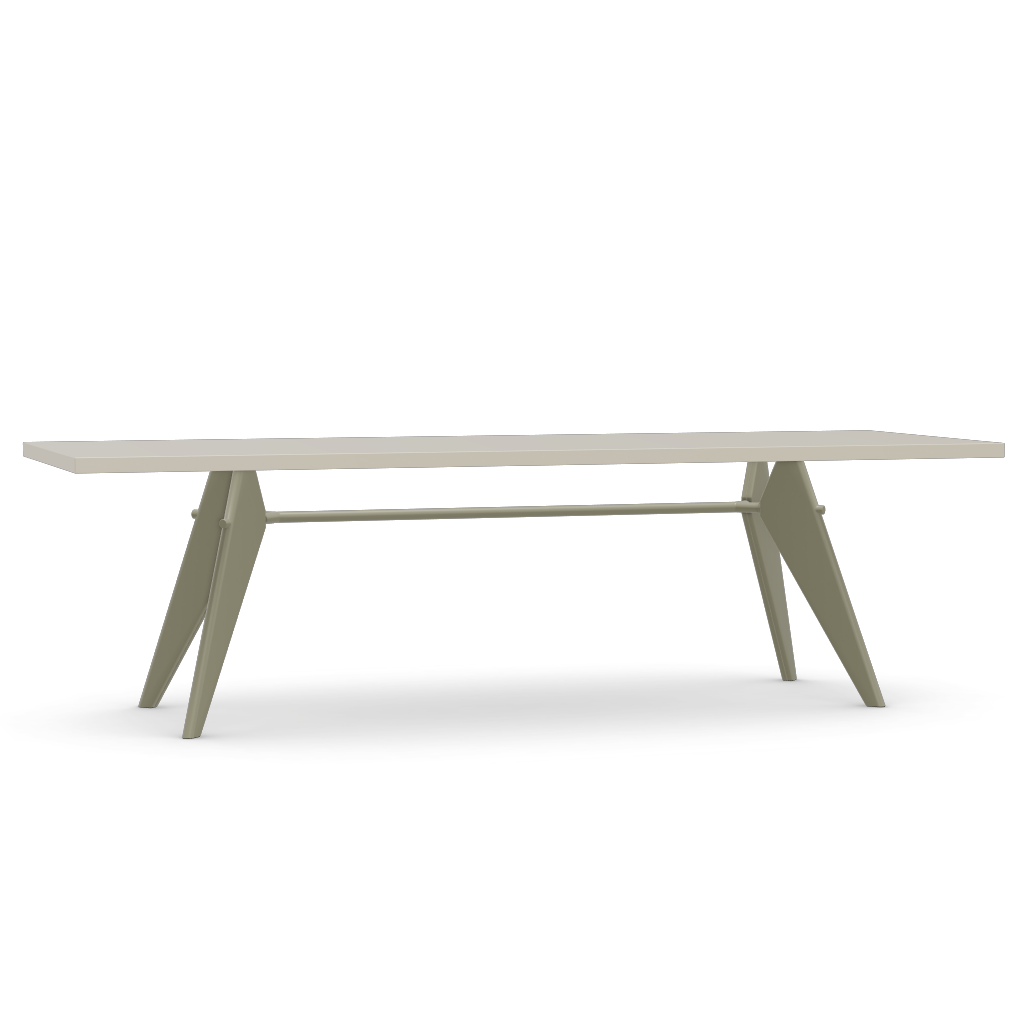 EM Table (H 740 x W 900 x L 2600).