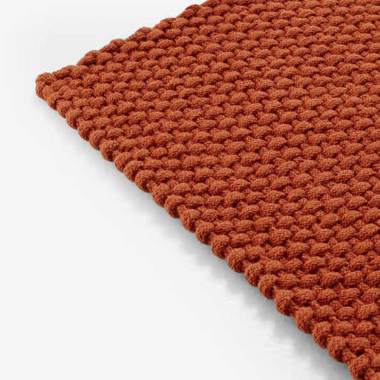 ROPE - Solid-color rectangular recycled PET outdoor rugs.
