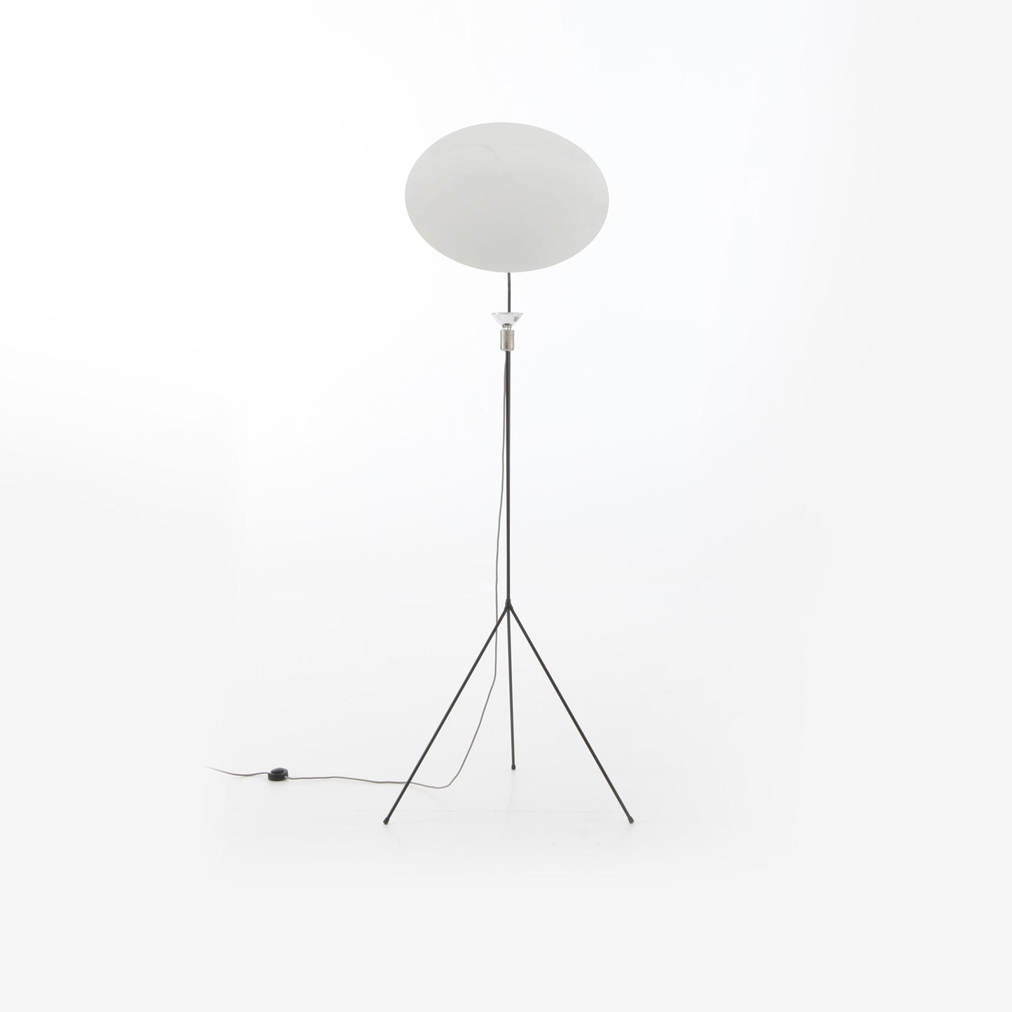 SOLVEIG - LED steel floor lamp.