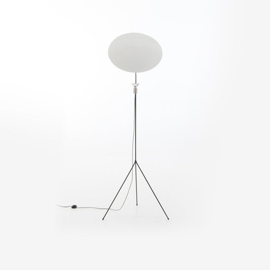 SOLVEIG - LED steel floor lamp.