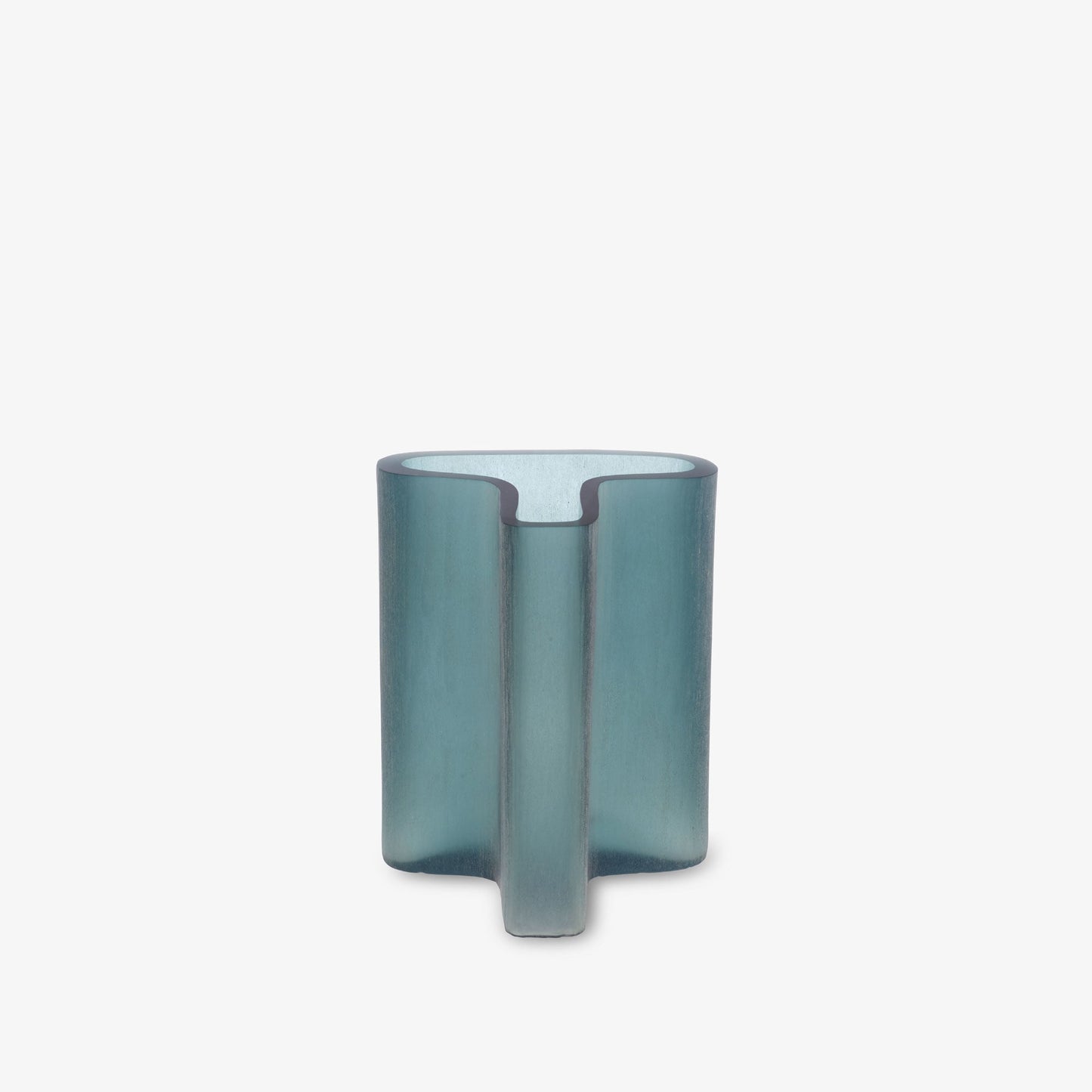 T - Vase