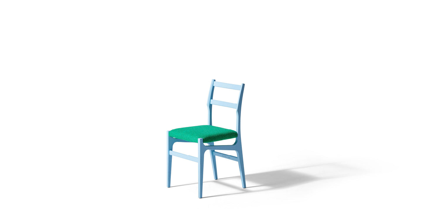 Principi fabric chair.