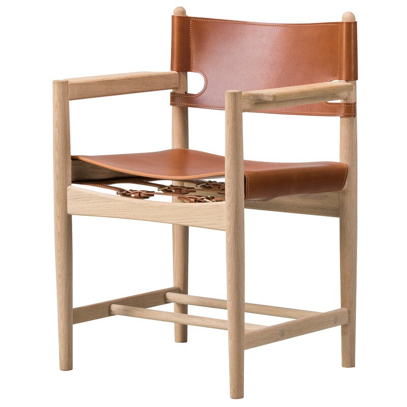The Spanish Dining Chair with armrests by Fredericia #cognac leather - soaped  #