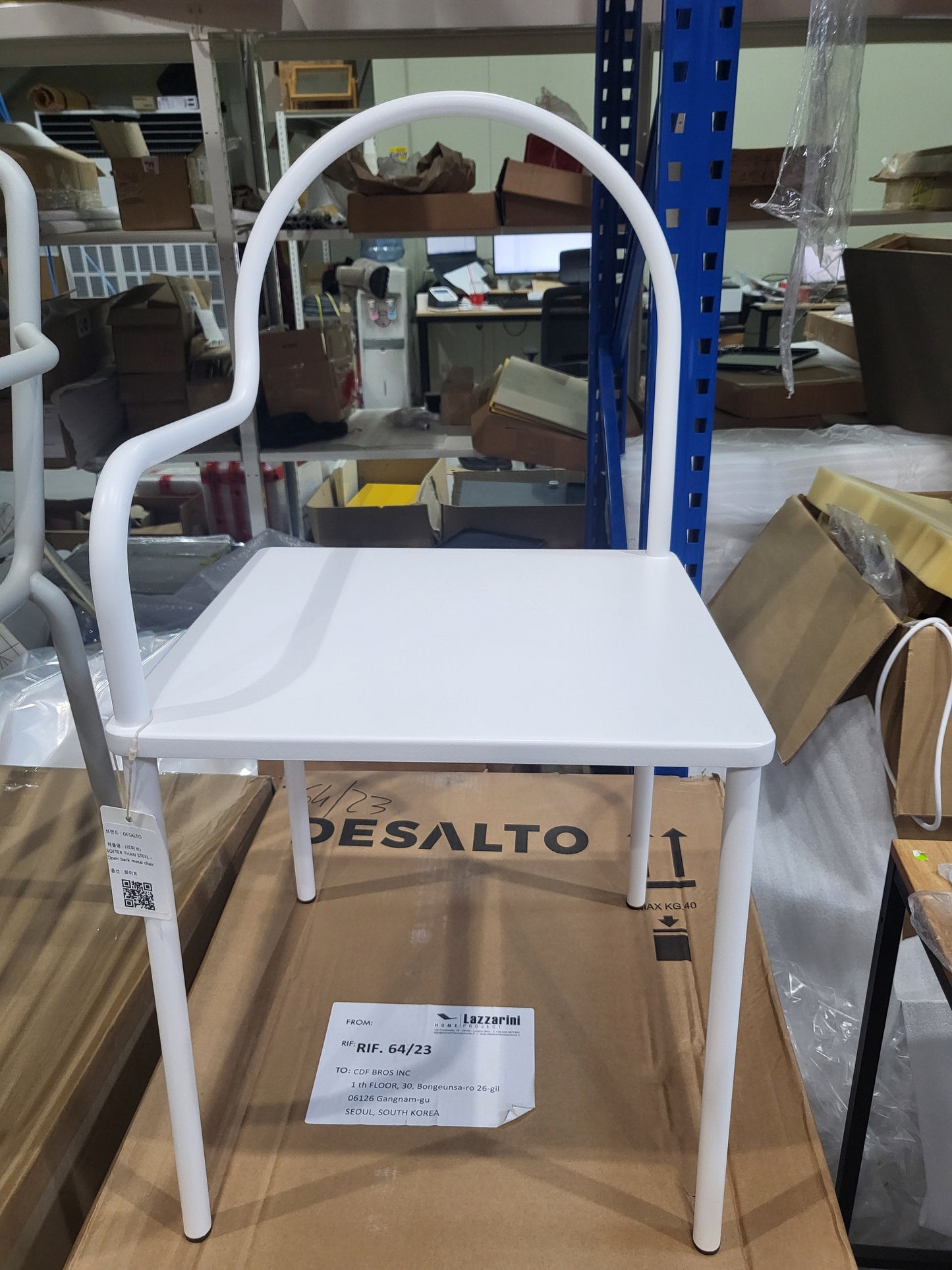 [Domestic Stock] Softer Than Steel Open Back Metal Chair