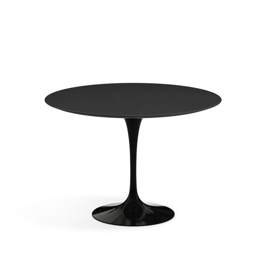 Saarinen - Round dining table Ø107.