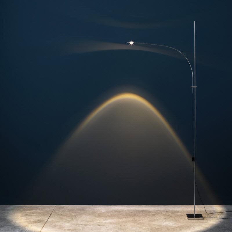 Uau F Floor lamp.