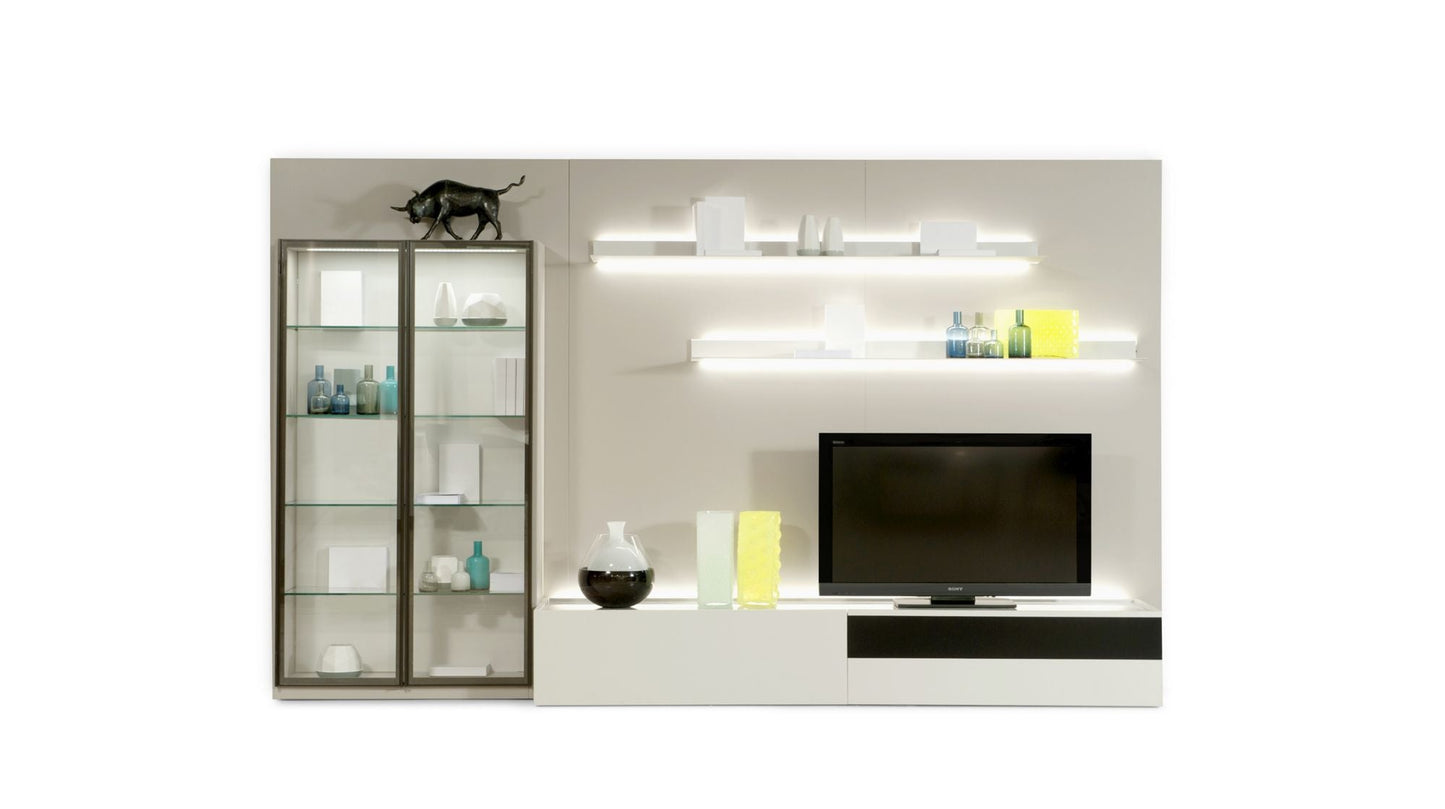 INTRALATINA COMPOSITION 2015.10-C by Roche Bobois