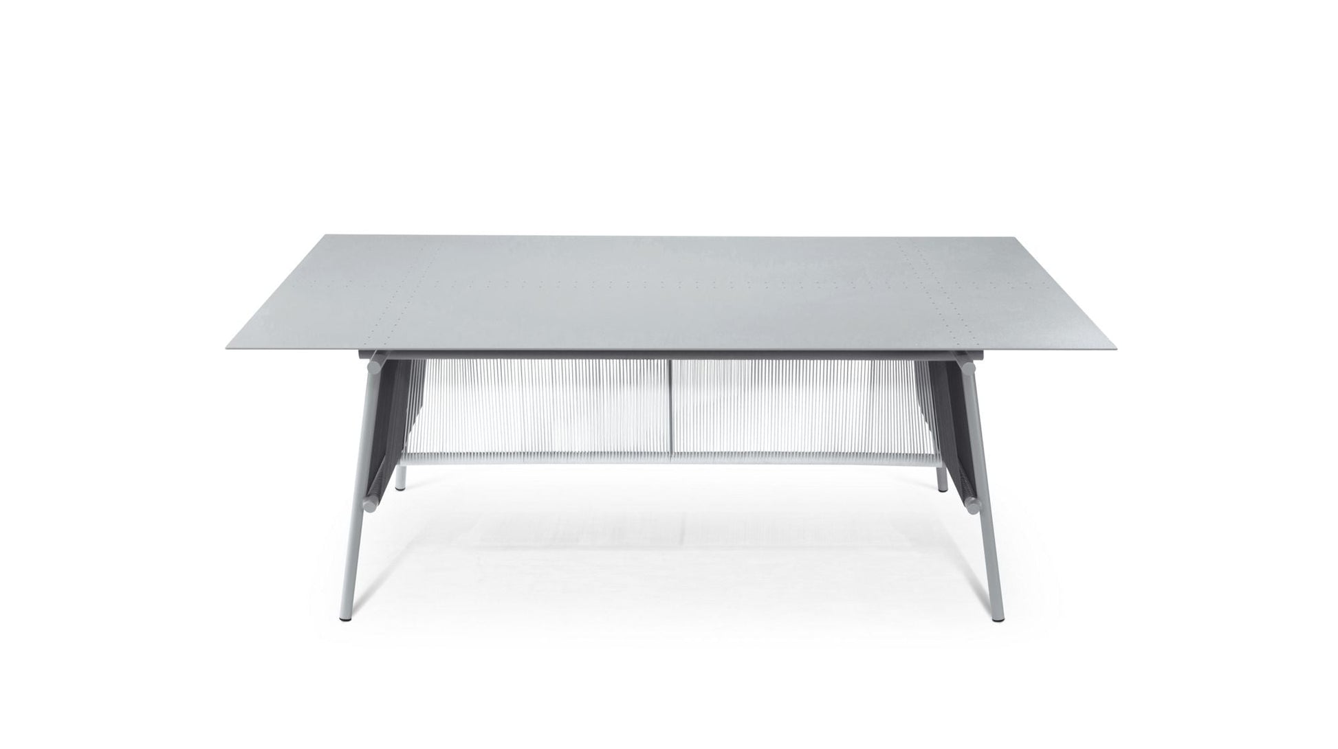 TRAVELER outdoor DINING TABLE by Roche Bobois