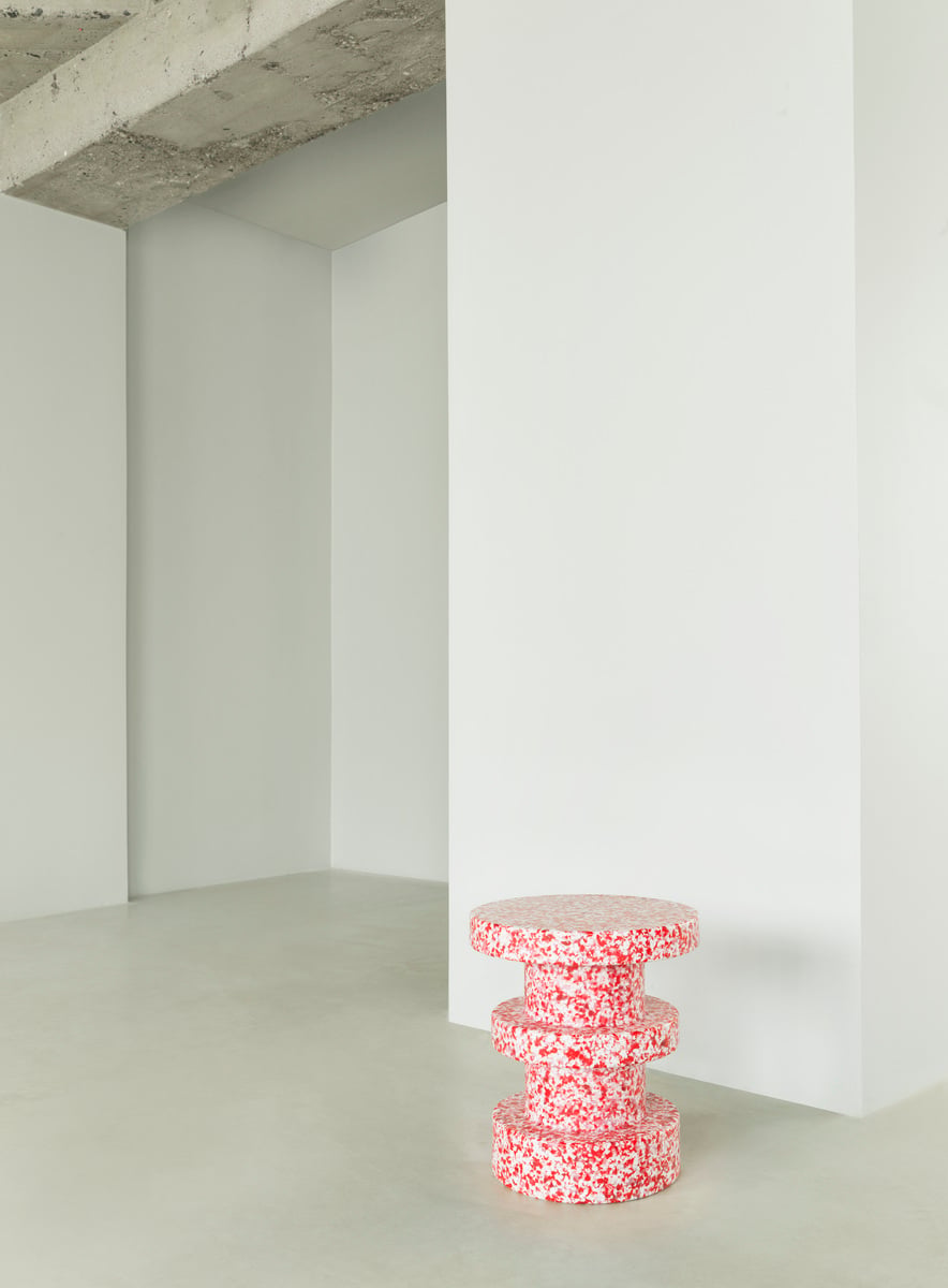 Bit stool, stack, red