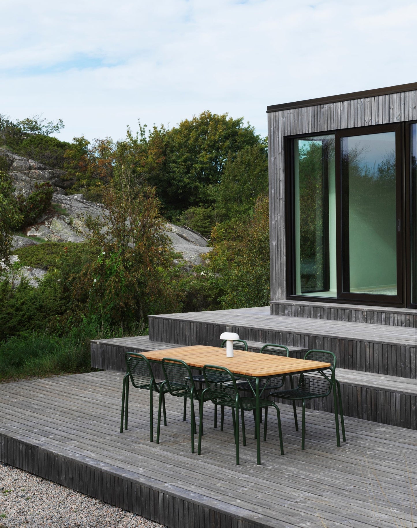 Vig dining table, 90 x 200 cm Robinia wood - dark green