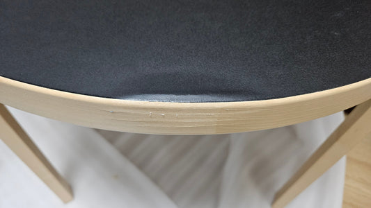 [Domestic Stock/Grade B] AALTO 90B - Round wooden table / Top-Black Linoleum