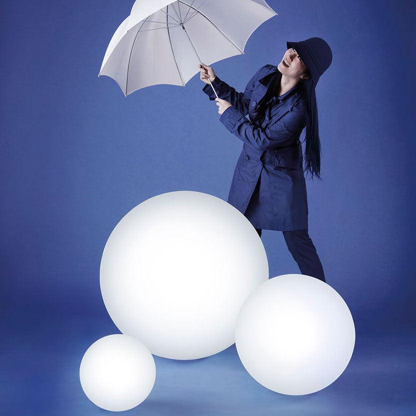 Design Globo Outdoor floor lamp (Request Info).