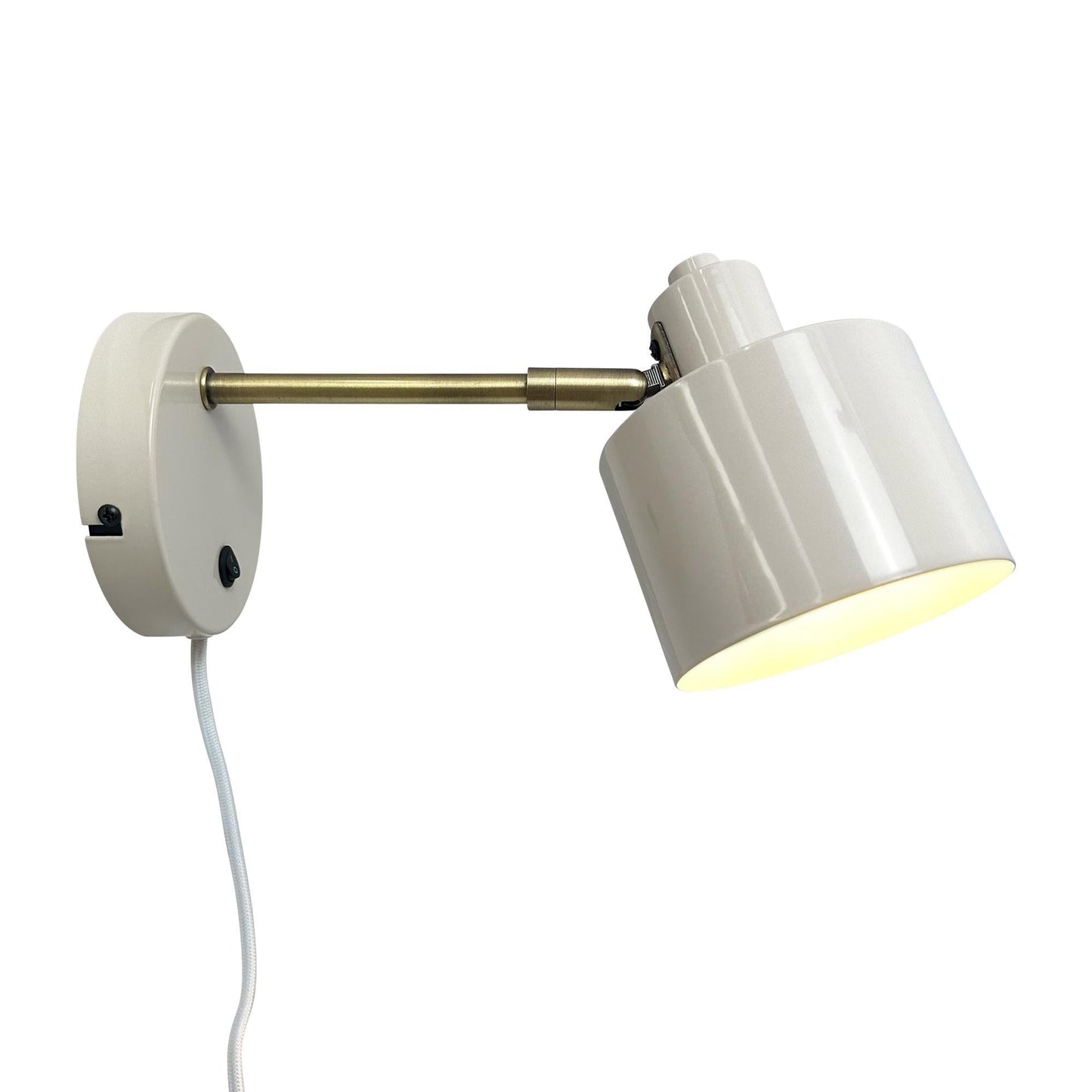 Dyberg Larsen Ocean Wall Lamp Beige/ Brass