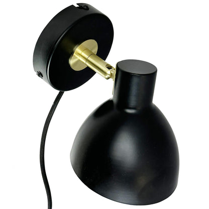 Dyberg Larsen Lilje Wall Lamp Black/ Brass