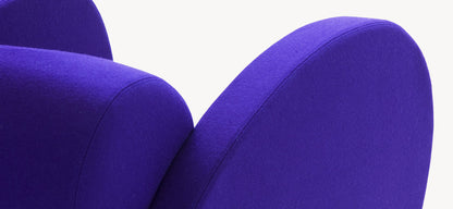 SIZE TEN - Polyester easy chair with armrests.